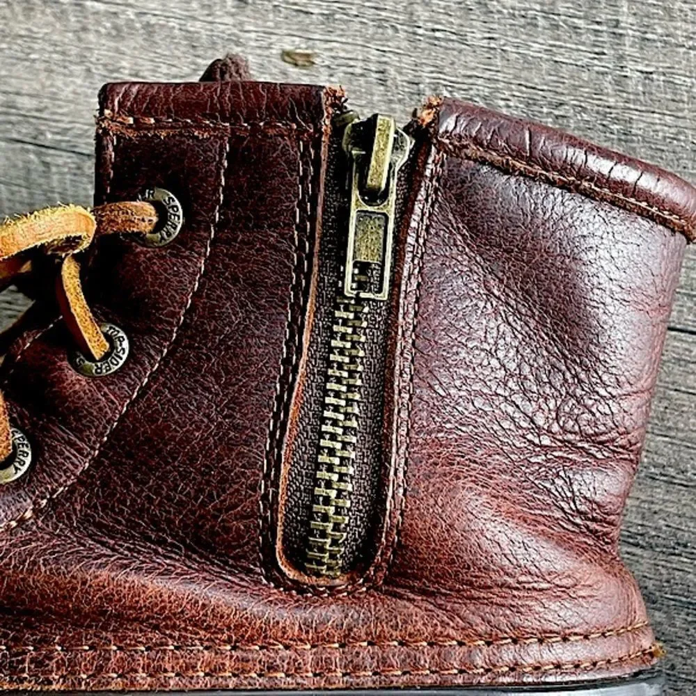 Women’s Sperry Top-Sider Leather and Rubber Saltwater Duck Boots. Size 6.